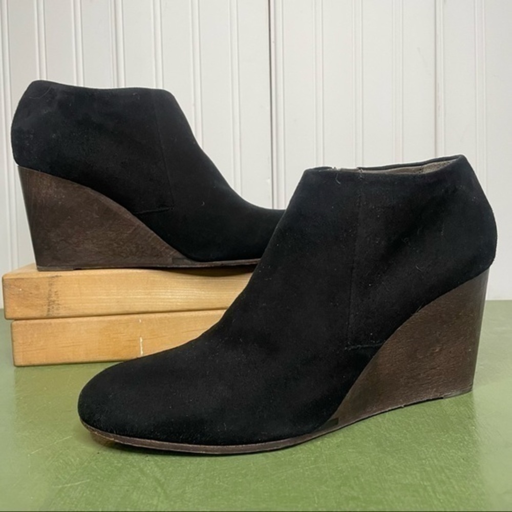 Coclico ELURRA Suede Ankle Boots w Wood Wedge Heels